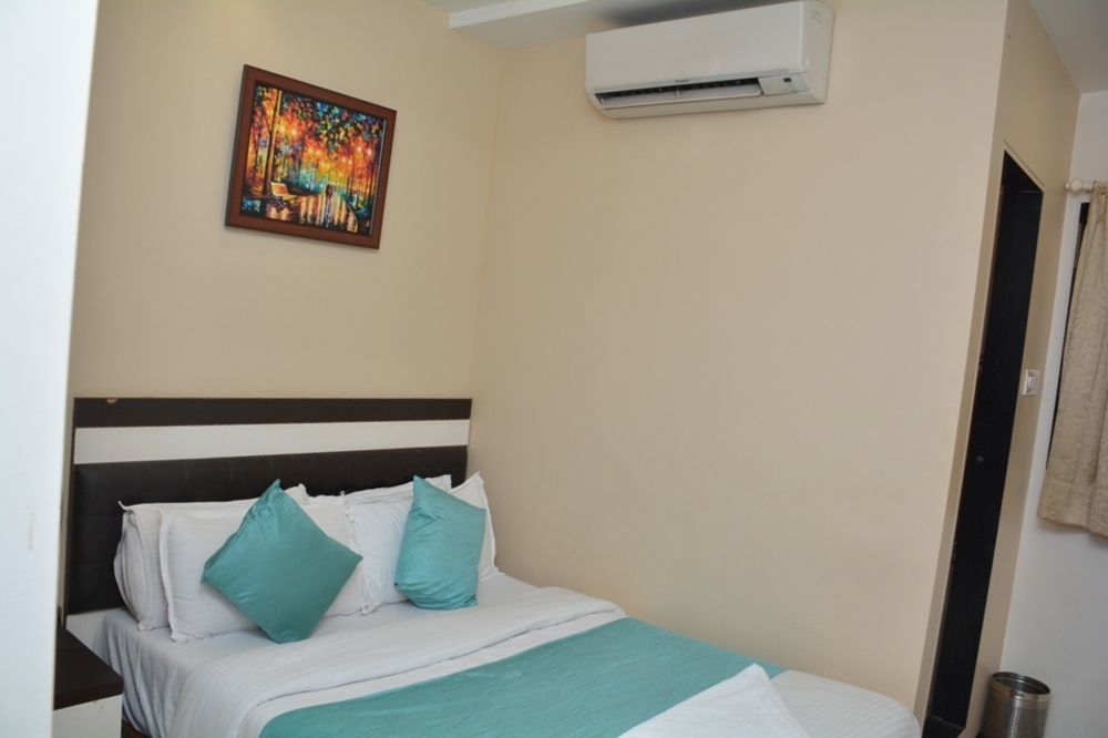 Hotel O Blue Pearl Residency Near Chhatrapati Shivaji International Airport Мумбаи Экстерьер фото