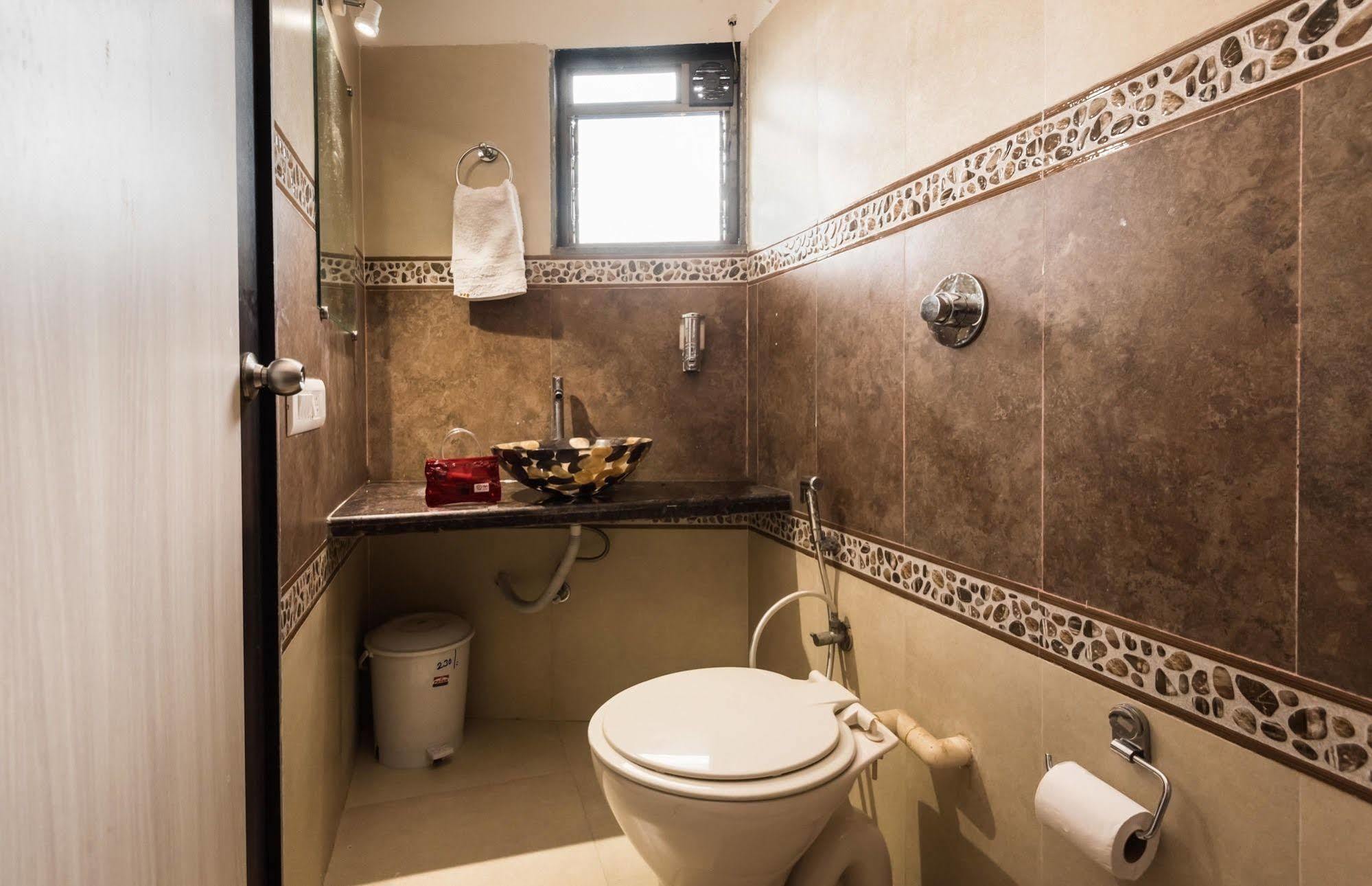 Hotel O Blue Pearl Residency Near Chhatrapati Shivaji International Airport Мумбаи Экстерьер фото