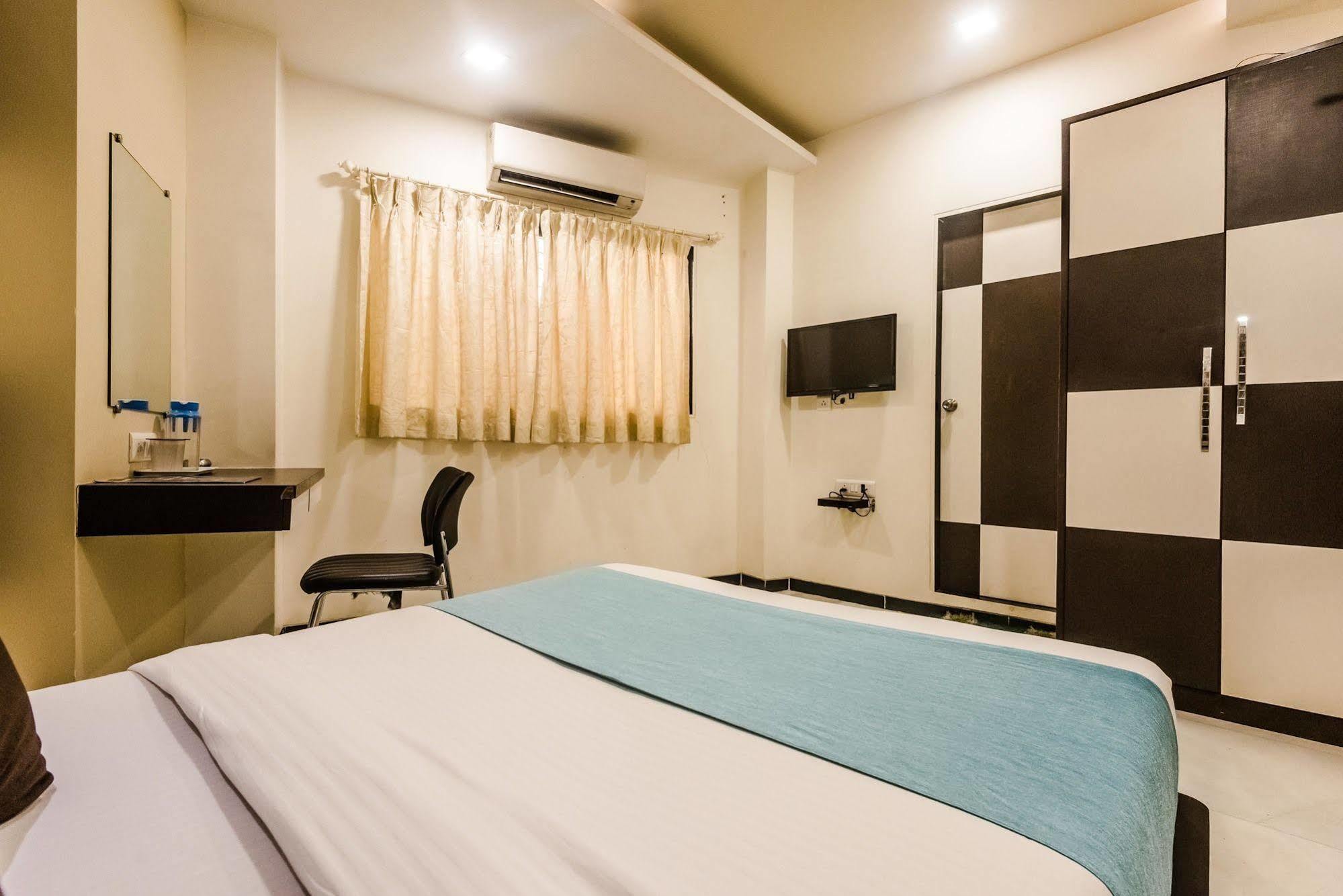 Hotel O Blue Pearl Residency Near Chhatrapati Shivaji International Airport Мумбаи Экстерьер фото