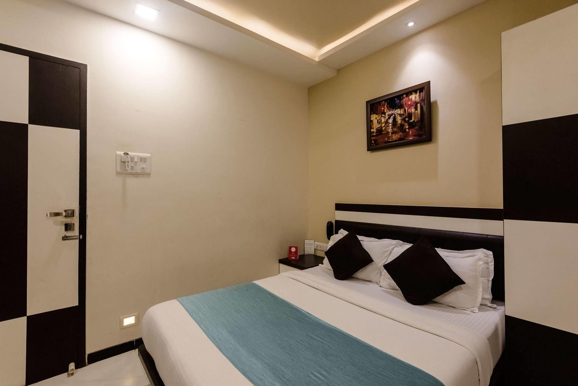 Hotel O Blue Pearl Residency Near Chhatrapati Shivaji International Airport Мумбаи Экстерьер фото
