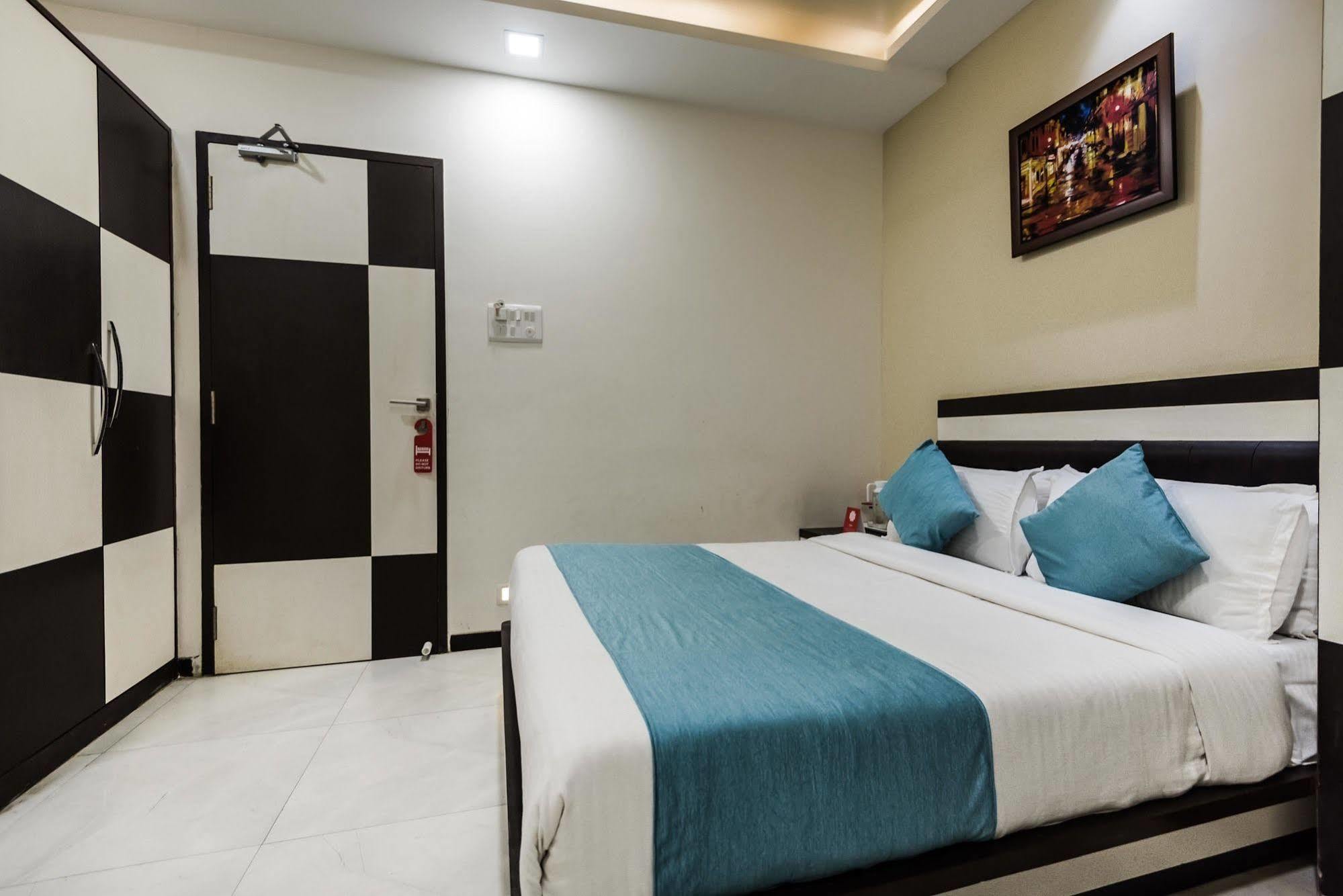 Hotel O Blue Pearl Residency Near Chhatrapati Shivaji International Airport Мумбаи Экстерьер фото